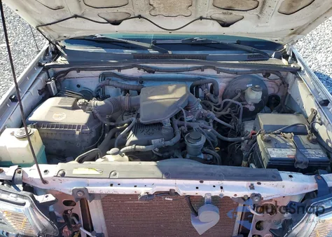 2012 Toyota Tacoma z USA, uszkodzony, nr VIN 5TFPX4EN2CX011552